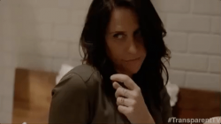 Amy Landecker Sarah Pfefferman GIF by Transparent - Find ...