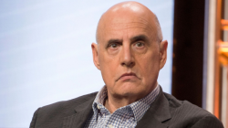 Transparent season 5: Jeffrey Tambor officially let go | Den ...