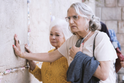 Jeffrey Tambor on \'Transparent\': Not Quitting Season 5 ...