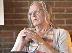 Jeffrey Tambor: \'People\'s Lives Depend\' on Transgender TV ...