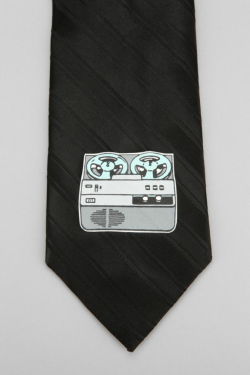 Urban Renewal Vintage Graphic Tie | Urban Outfitters