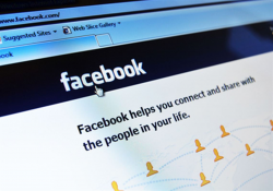 Facebook to pay Washington Post, Wall Street Journal, other ...