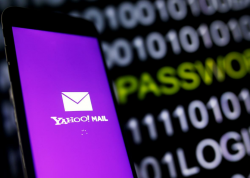 Yahoo Mail risked user security by giving in to government ...